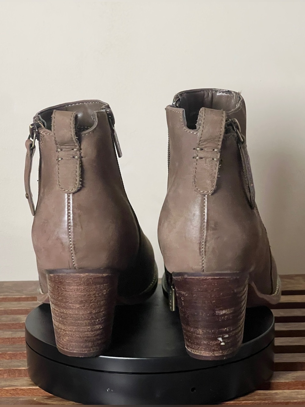 Aqua College Nancy - Taupe Leather Ankle Boots - US 12 - Picture 3 of 12
